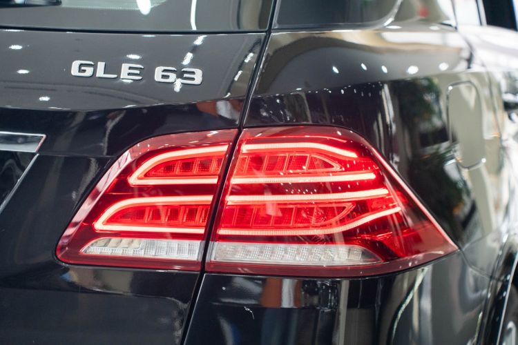 Used Mercedes-Benz GLE AMG 2015 AMG GLE 63 4MATIC Right Rear Taillight