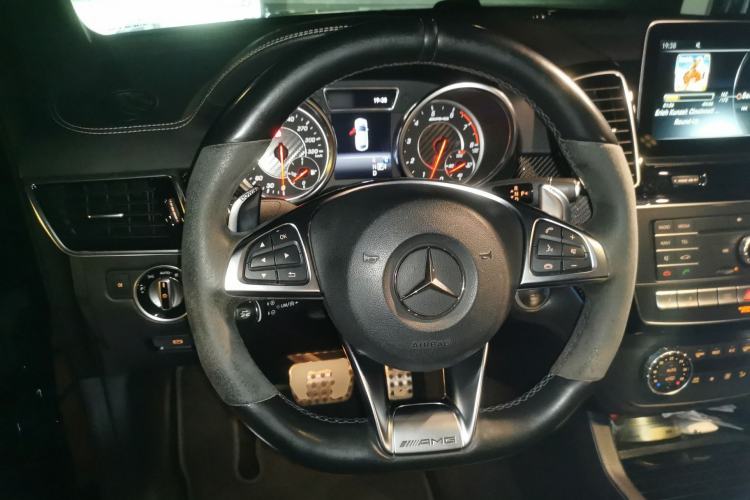 Used Mercedes-Benz GLE AMG 2015 AMG GLE 63 4MATIC Steering Wheel