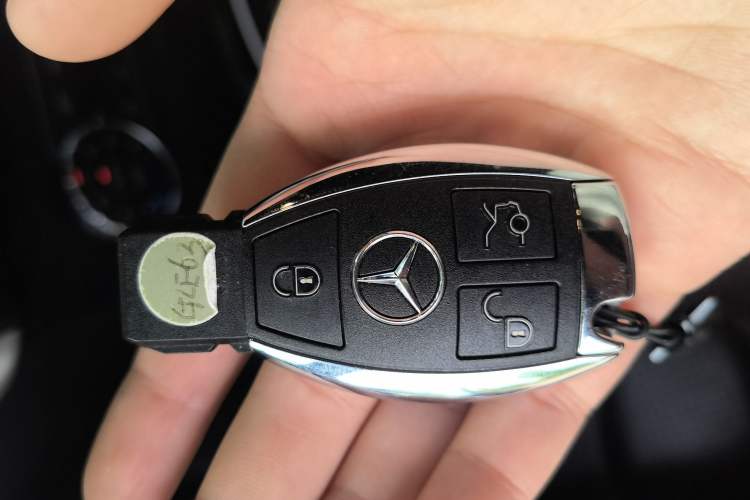 Used Mercedes-Benz GLE AMG 2015 AMG GLE 63 S 4MATIC Vehicle Key