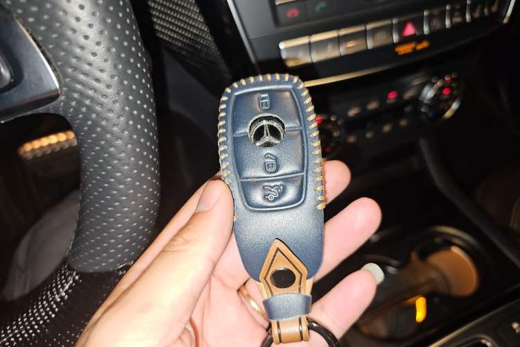 Used Mercedes-Benz GLE AMG 2015 AMG GLE 63 4MATIC Vehicle Key