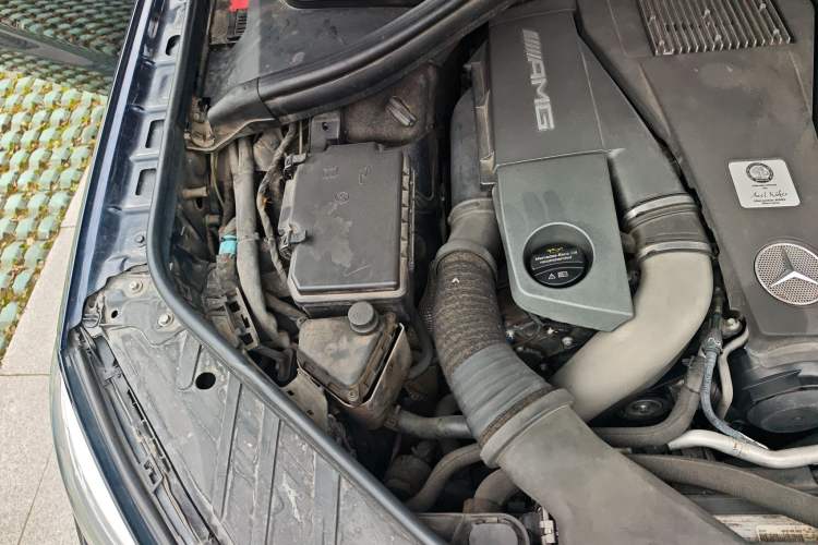 Used Mercedes-Benz GLE AMG 2015 AMG GLE 63 4MATIC Engine Bay Right