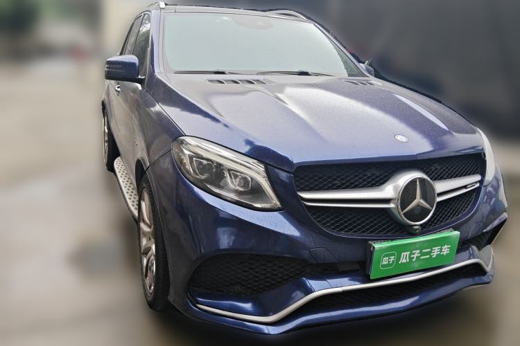 Used Mercedes-Benz GLE AMG 2015 AMG GLE 63 4MATIC Front Right 45 Deg