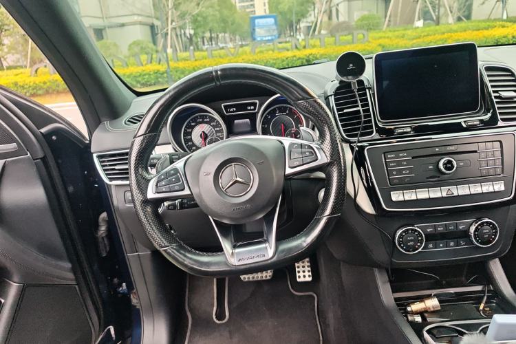 Used Mercedes-Benz GLE AMG 2015 AMG GLE 63 4MATIC Steering Wheel