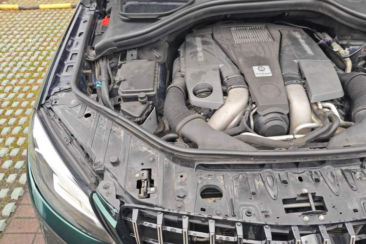 Used Mercedes-Benz GLE AMG 2015 AMG GLE 63 4MATIC Engine Bay Right