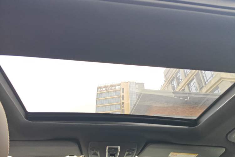 Used Mercedes-Benz GLE AMG 2015 AMG GLE 63 4MATIC Headliner