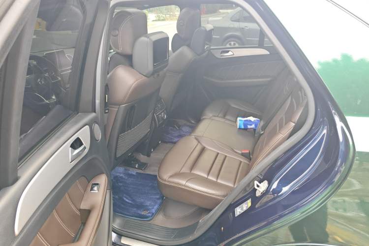 Used Mercedes-Benz GLE AMG 2015 AMG GLE 63 4MATIC Left Rear Seat