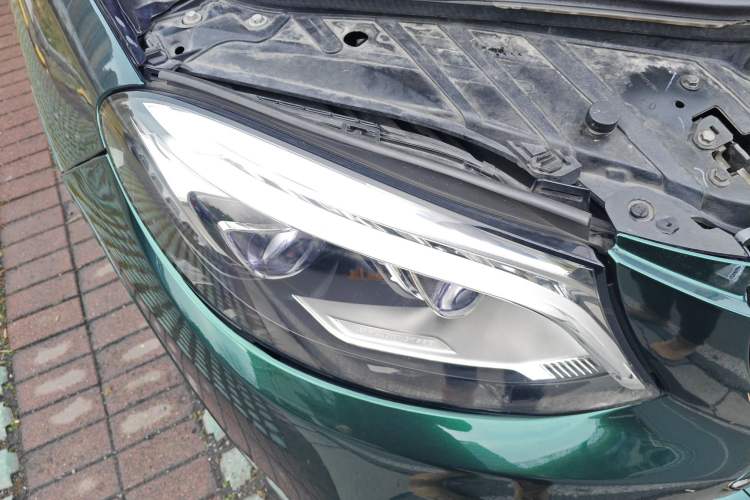 Used Mercedes-Benz GLE AMG 2015 AMG GLE 63 4MATIC Right Front Headlight
