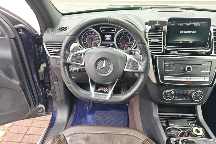 Used Mercedes-Benz GLE AMG 2015 AMG GLE 63 4MATIC Steering Wheel