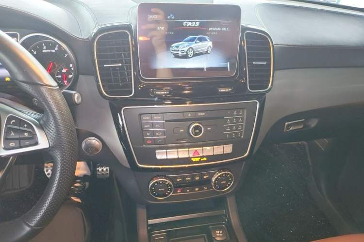 Used Mercedes-Benz GLE AMG 2017 AMG GLE 43 4MATIC Audio And AC Panel