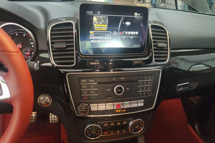 Used Mercedes-Benz GLE AMG 2017 AMG GLE 43 4MATIC Audio And AC Panel