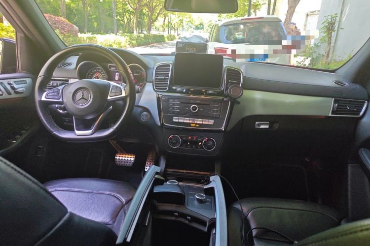 Used Mercedes-Benz GLE AMG 2017 AMG GLE 43 4MATIC Center Console