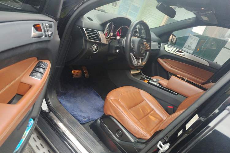 Used Mercedes-Benz GLE AMG 2017 AMG GLE 43 4MATIC Driver Seat