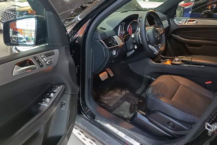 Used Mercedes-Benz GLE AMG 2017 AMG GLE 43 4MATIC Driver Seat