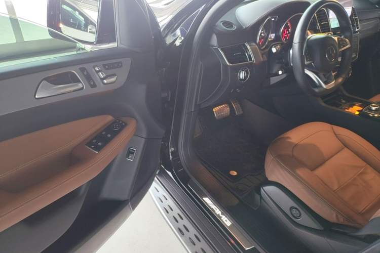 Used Mercedes-Benz GLE AMG 2017 AMG GLE 43 4MATIC Driver Seat