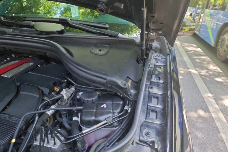 Used Mercedes-Benz GLE AMG 2017 AMG GLE 43 4MATIC Engine Bay Left