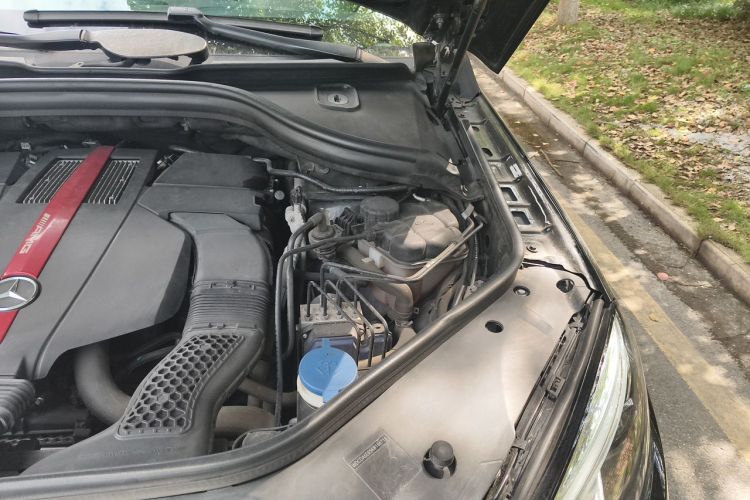 Used Mercedes-Benz GLE AMG 2017 AMG GLE 43 4MATIC Engine Bay Left
