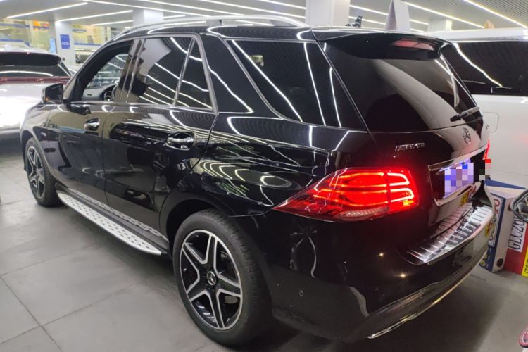 Used Mercedes-Benz GLE AMG 2017 AMG GLE 43 4MATIC Exterior 2