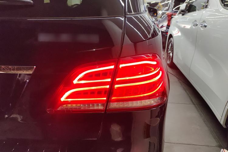 Used Mercedes-Benz GLE AMG 2017 AMG GLE 43 4MATIC Exterior 3