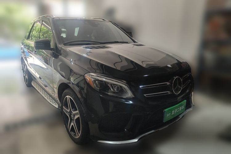 Used Mercedes-Benz GLE AMG 2017 AMG GLE 43 4MATIC Front Right 45 Deg