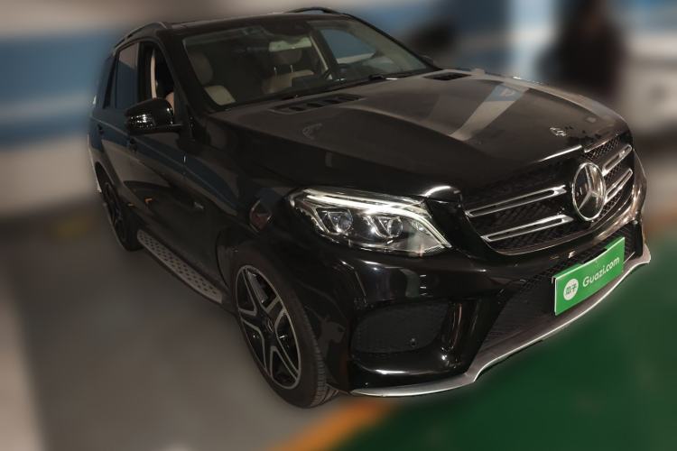 Used Mercedes-Benz GLE AMG 2017 AMG GLE 43 4MATIC Front Right 45 Deg
