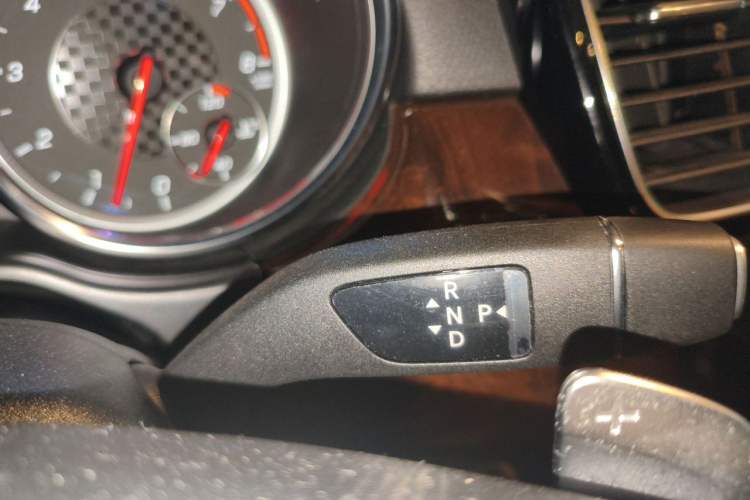 Used Mercedes-Benz GLE AMG 2017 AMG GLE 43 4MATIC Gear Lever