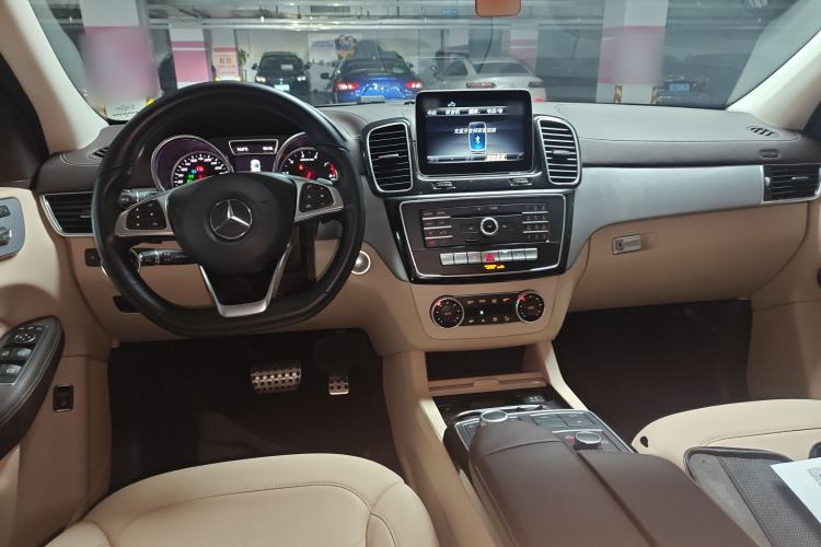 Used Mercedes-Benz GLE AMG 2017 AMG GLE 43 4MATIC Interior 2