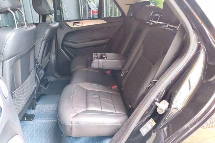 Used Mercedes-Benz GLE AMG 2017 AMG GLE 43 4MATIC Left Rear Seat