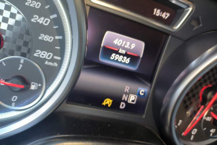 Used Mercedes-Benz GLE AMG 2017 AMG GLE 43 4MATIC Odometer Close Up