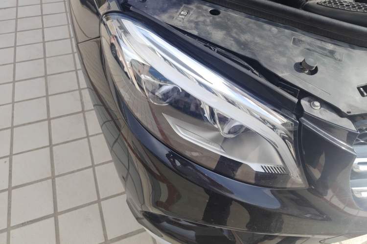 Used Mercedes-Benz GLE AMG 2017 AMG GLE 43 4MATIC Right Front Headlight