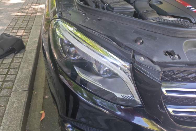 Used Mercedes-Benz GLE AMG 2017 AMG GLE 43 4MATIC Right Front Headlight