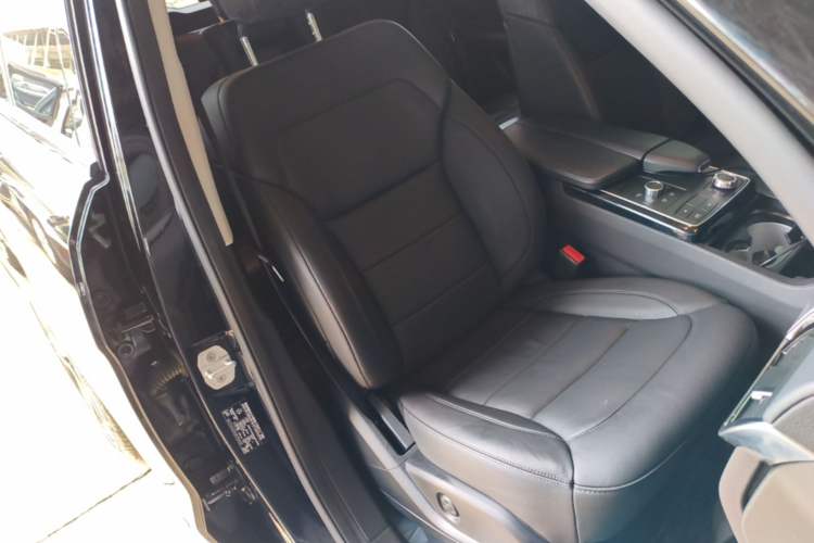 Used Mercedes-Benz GLE AMG 2017 AMG GLE 43 4MATIC Right Front Seat