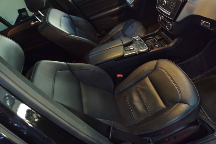 Used Mercedes-Benz GLE AMG 2017 AMG GLE 43 4MATIC Right Front Seat