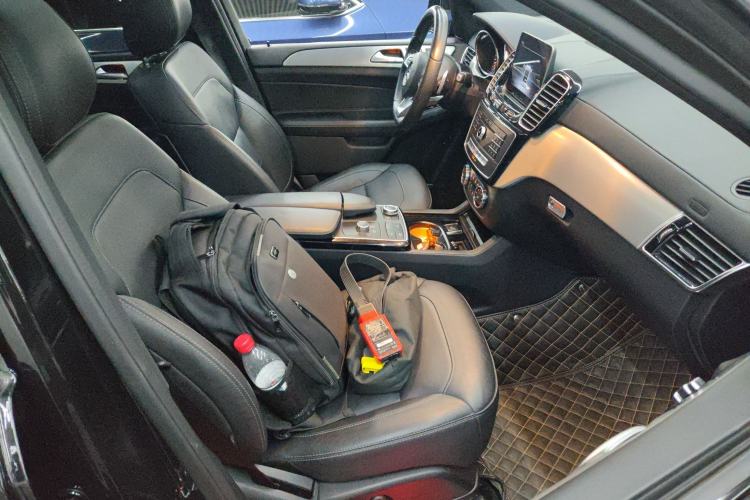 Used Mercedes-Benz GLE AMG 2017 AMG GLE 43 4MATIC Right Front Seat