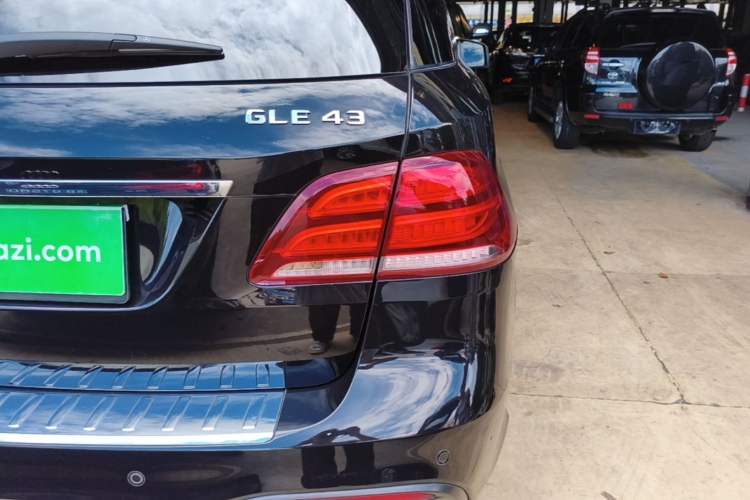 Used Mercedes-Benz GLE AMG 2017 AMG GLE 43 4MATIC Right Rear Taillight