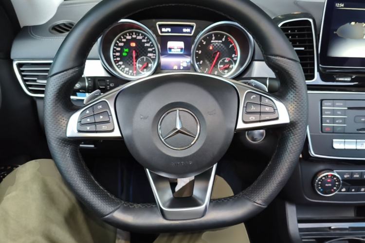Used Mercedes-Benz GLE AMG 2017 AMG GLE 43 4MATIC Steering Wheel