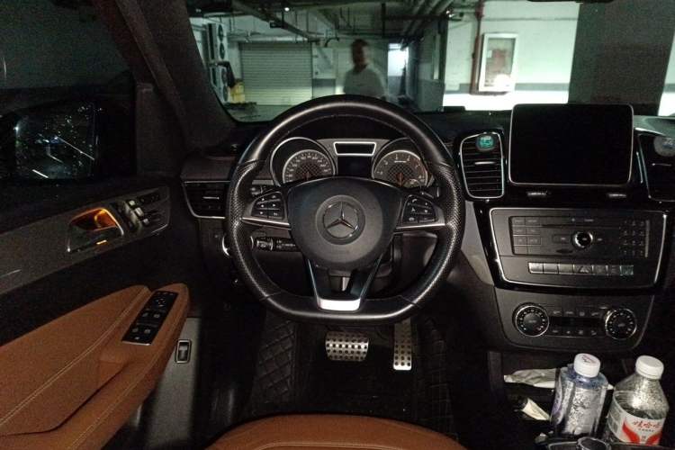 Used Mercedes-Benz GLE AMG 2017 AMG GLE 43 4MATIC Steering Wheel