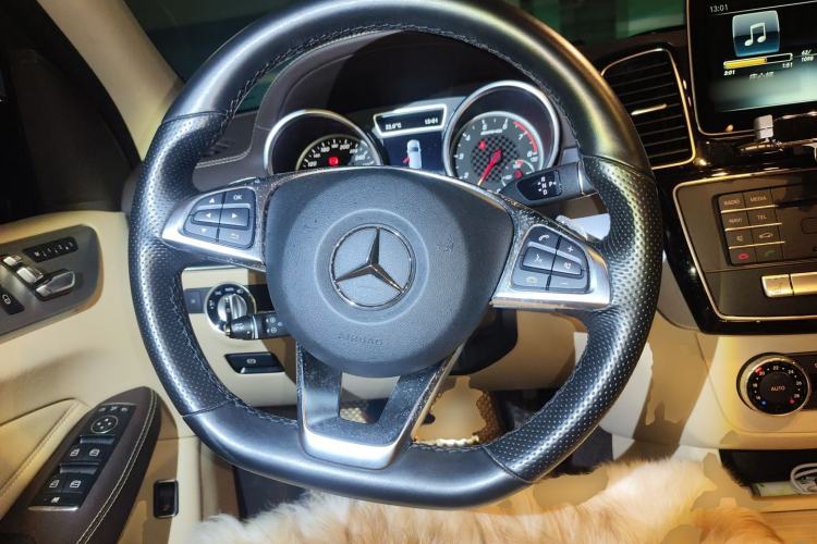 Used Mercedes-Benz GLE AMG 2017 AMG GLE 43 4MATIC Steering Wheel