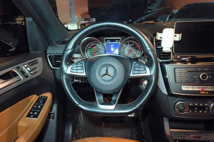Used Mercedes-Benz GLE AMG 2017 AMG GLE 43 4MATIC Steering Wheel