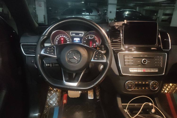 Used Mercedes-Benz GLE AMG 2017 AMG GLE 43 4MATIC Steering Wheel