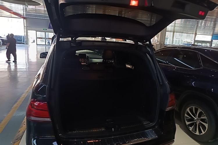Used Mercedes-Benz GLE AMG 2017 AMG GLE 43 4MATIC Trunk