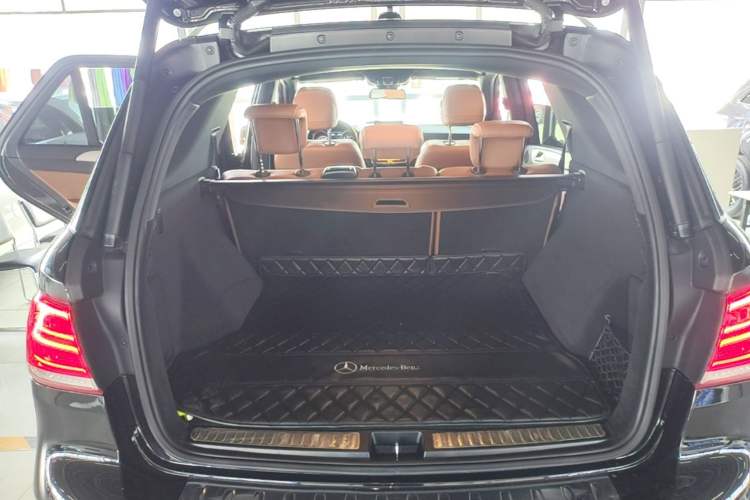 Used Mercedes-Benz GLE AMG 2017 AMG GLE 43 4MATIC Trunk