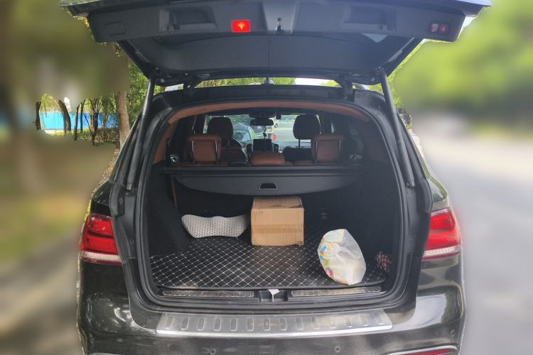 Used Mercedes-Benz GLE AMG 2017 AMG GLE 43 4MATIC Trunk