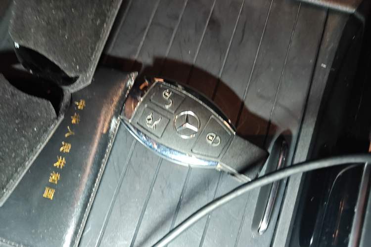 Used Mercedes-Benz GLE AMG 2017 AMG GLE 43 4MATIC Vehicle Key