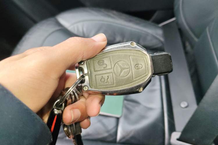 Used Mercedes-Benz GLE AMG 2017 AMG GLE 43 4MATIC Vehicle Key