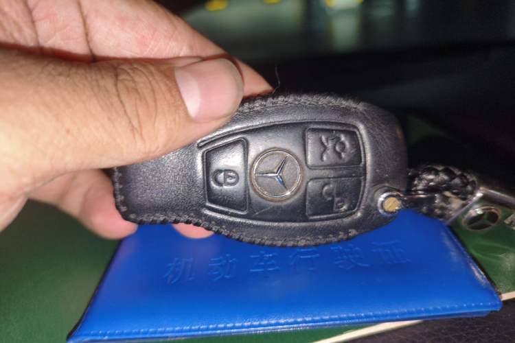 Used Mercedes-Benz GLE AMG 2017 AMG GLE 43 4MATIC Vehicle Key