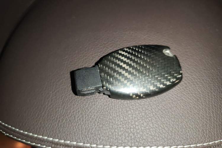 Used Mercedes-Benz GLE AMG 2017 AMG GLE 43 4MATIC Vehicle Key