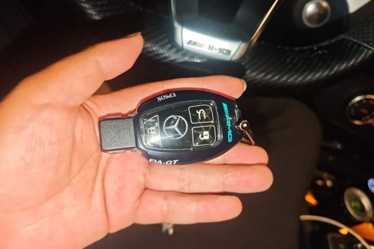 Used Mercedes-Benz GLE AMG 2017 AMG GLE 43 4MATIC Vehicle Key