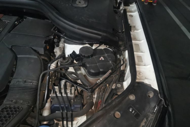 Used Mercedes-Benz GLE AMG 2017 AMG GLE 43 4MATIC Engine Bay Left