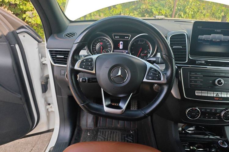 Used Mercedes-Benz GLE AMG 2017 AMG GLE 43 4MATIC Steering Wheel