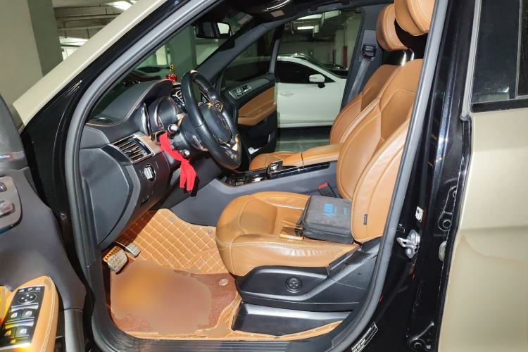 Used Mercedes-Benz GLE AMG 2017 AMG GLE 43 4MATIC Left Front Seat